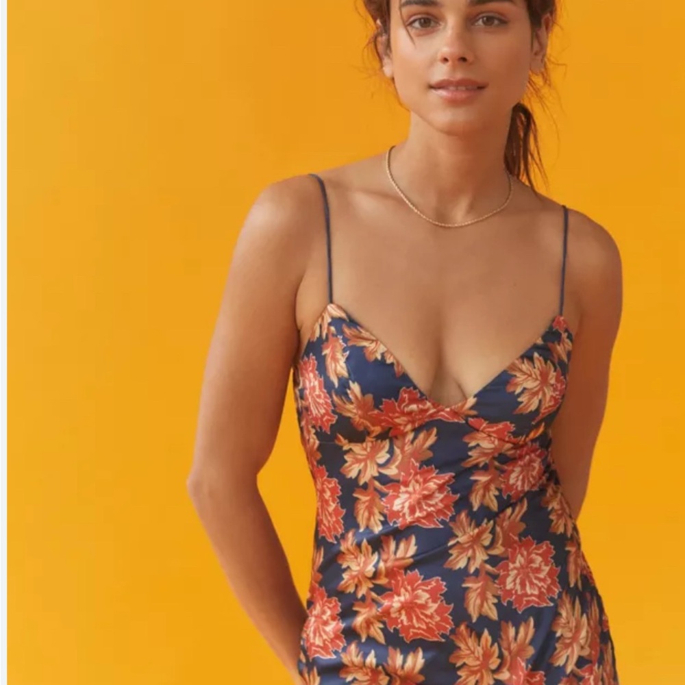 Kiss the Sky navy Floral Spaghetti Strap satin slip dress Dress small